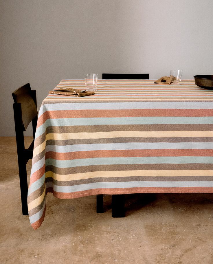 Table Cloth